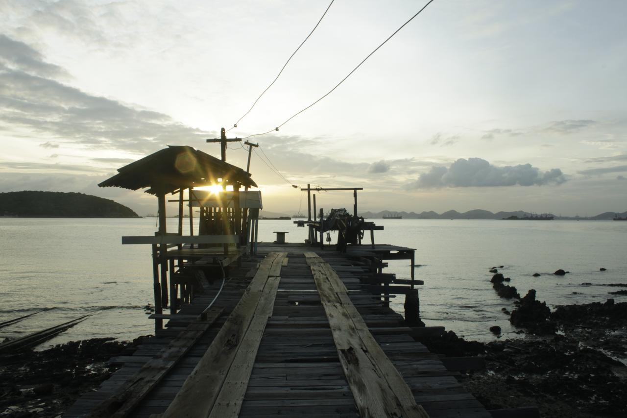 Benjaporn Bungalow Ko Si Chang Exterior photo